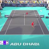 Leylah Fernandez's quick reaction saves point vs. Ashlyn Krueger