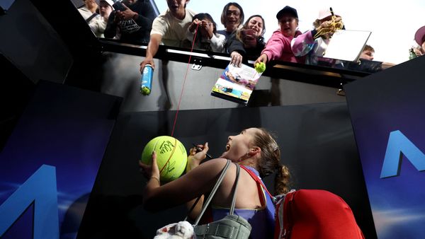 mirra andreeva australian open 2026