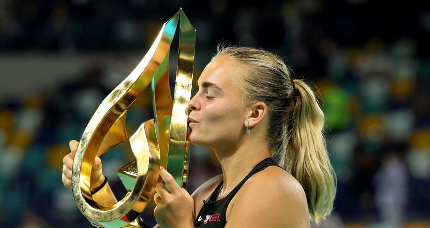 Sara Bejlek, 2026 Abu Dhabi trophy (Getty)